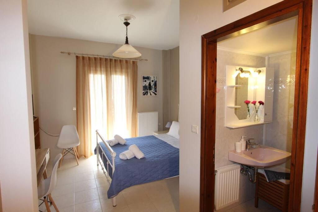 Cozy Apartment In The Heart Of The Town Argosztóli Kültér fotó